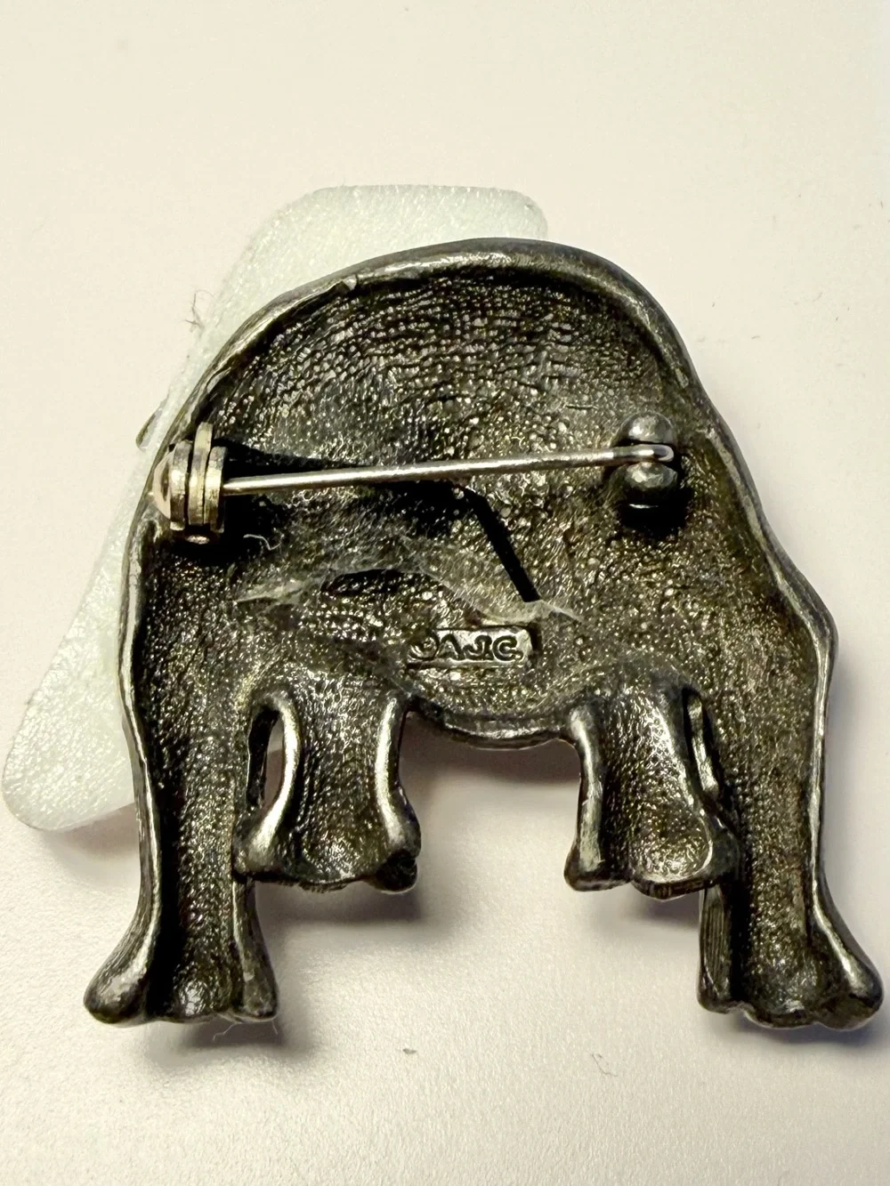 Pewter Grumpy Fat wobbly head Bull Dog Brooch,Dog Jewelry, Bull Dog pin